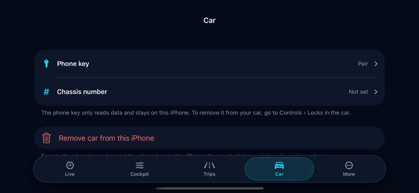 Car screen in EVDash with Phone key, Chassis number and Remove car from this iPhone